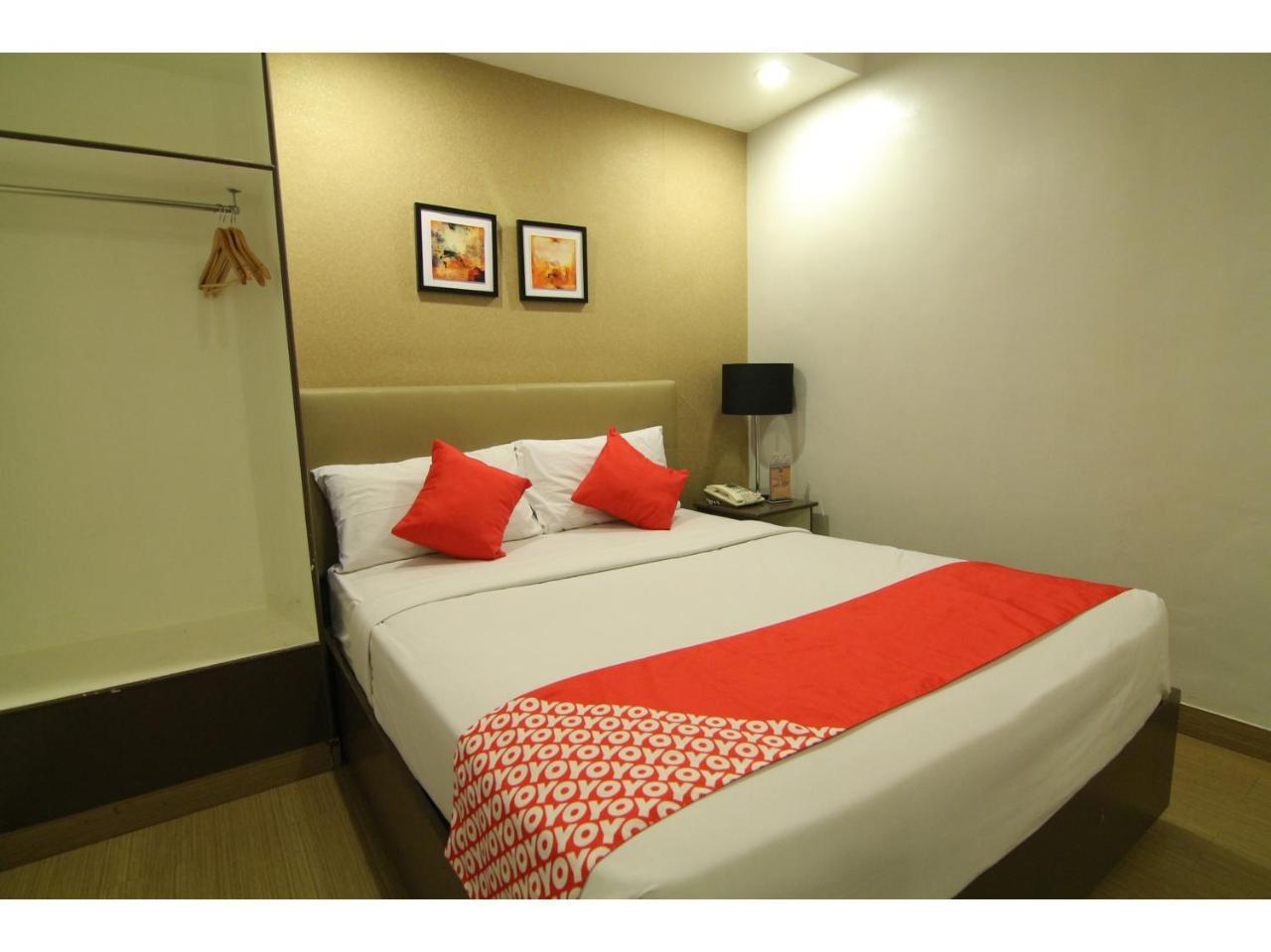 Oyo 24H City Hotel Near Makati Medical Center Makati City Zewnętrze zdjęcie