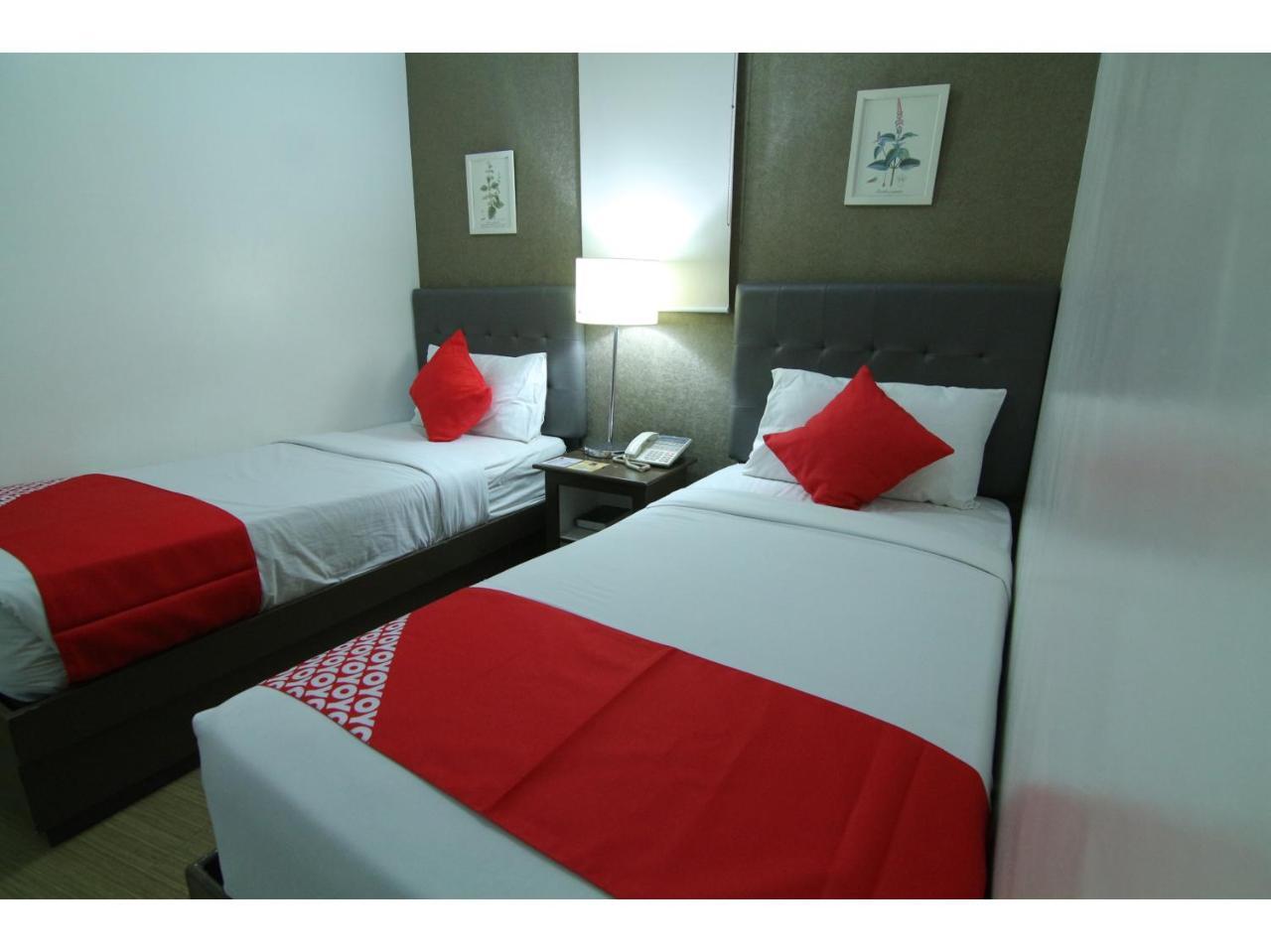 Oyo 24H City Hotel Near Makati Medical Center Makati City Zewnętrze zdjęcie