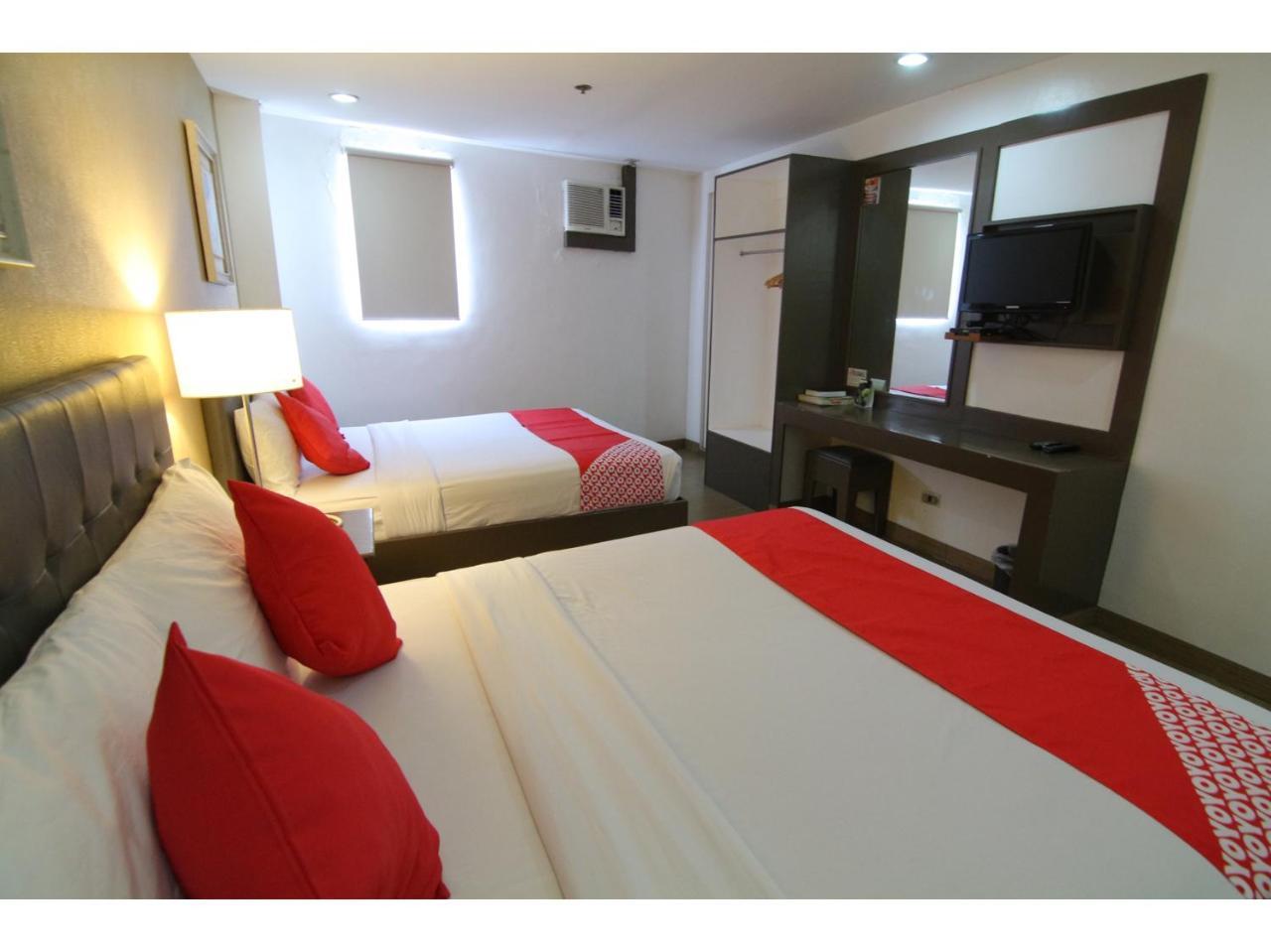 Oyo 24H City Hotel Near Makati Medical Center Makati City Zewnętrze zdjęcie