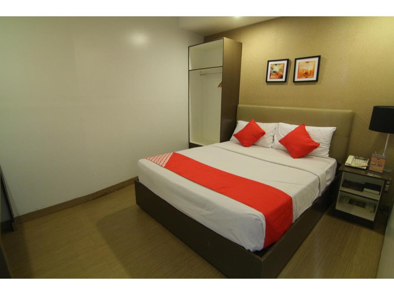 Oyo 24H City Hotel Near Makati Medical Center Makati City Zewnętrze zdjęcie
