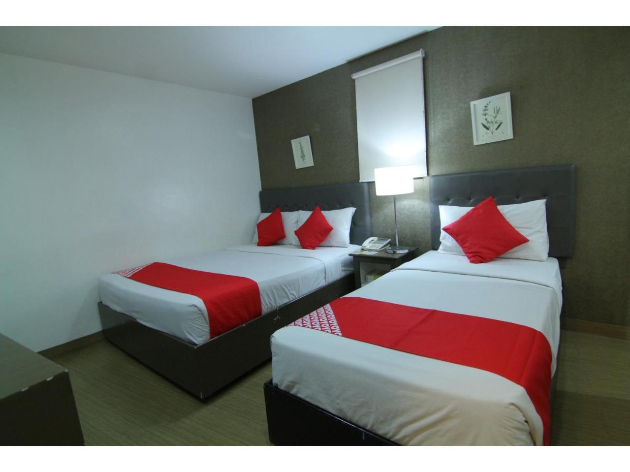 Oyo 24H City Hotel Near Makati Medical Center Makati City Zewnętrze zdjęcie